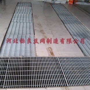 洗車用鋼格板具體有什么優(yōu)點(diǎn)呢？
